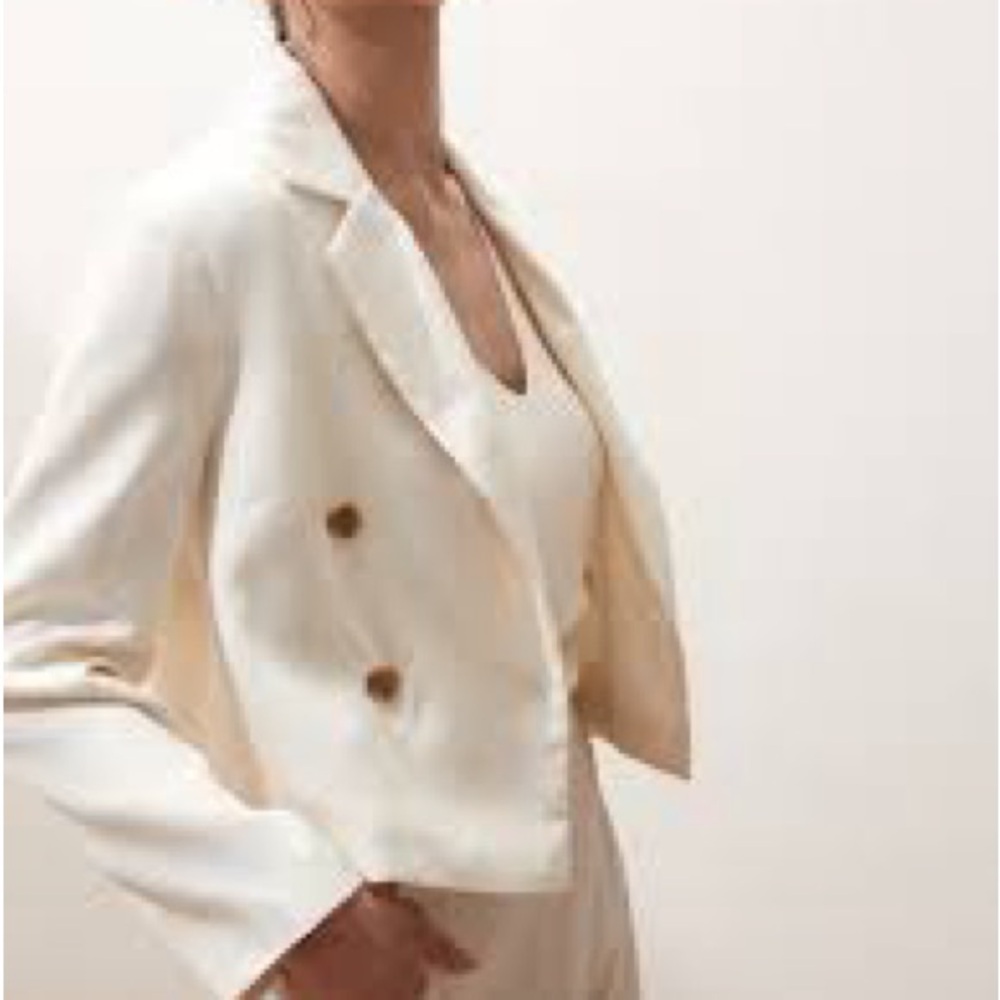 Banana Republic Off-White Double-Breasted Blazer